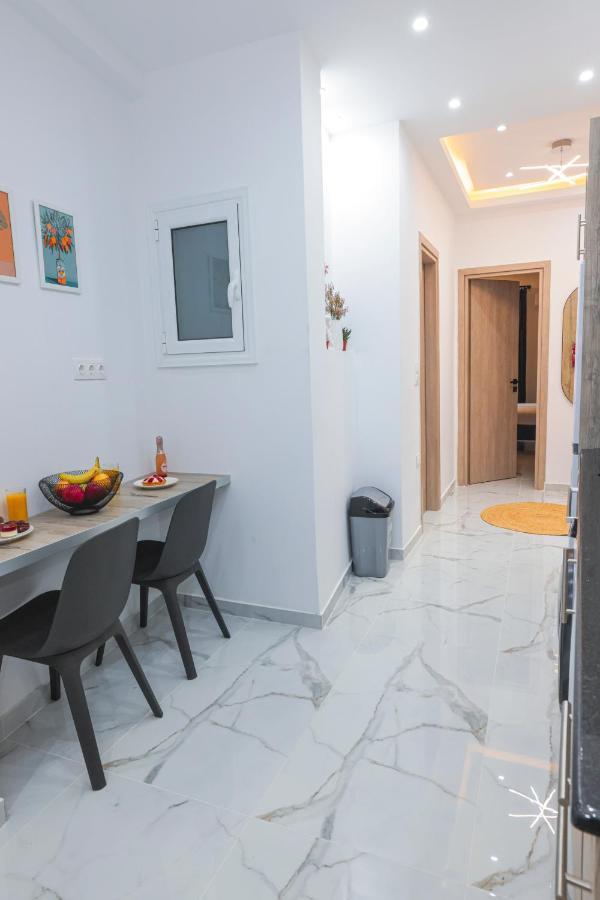 Zeos Finest Jacuzzi Suite Atina Dış mekan fotoğraf