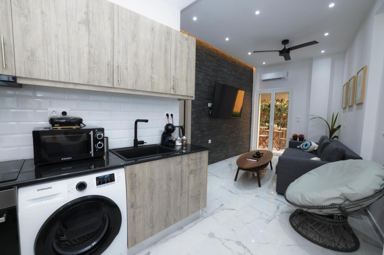 Zeos Finest Jacuzzi Suite Atina Dış mekan fotoğraf