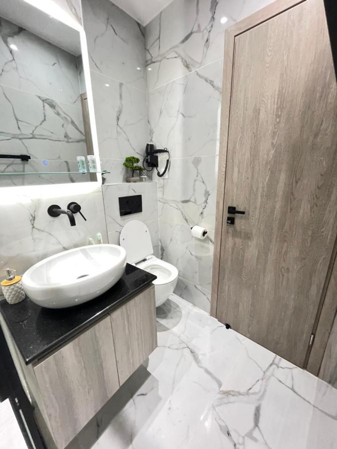 Zeos Finest Jacuzzi Suite Atina Dış mekan fotoğraf