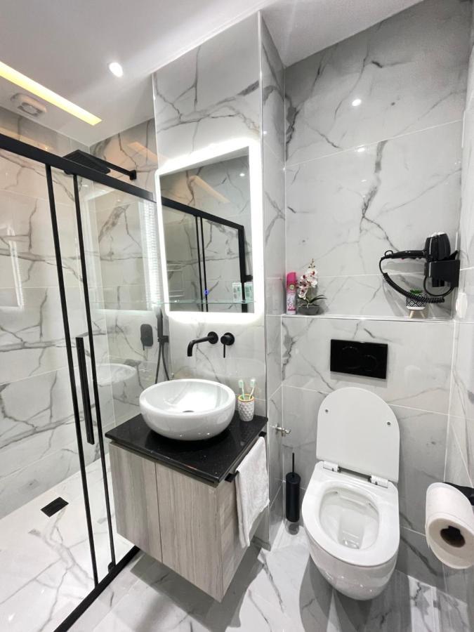 Zeos Finest Jacuzzi Suite Atina Dış mekan fotoğraf